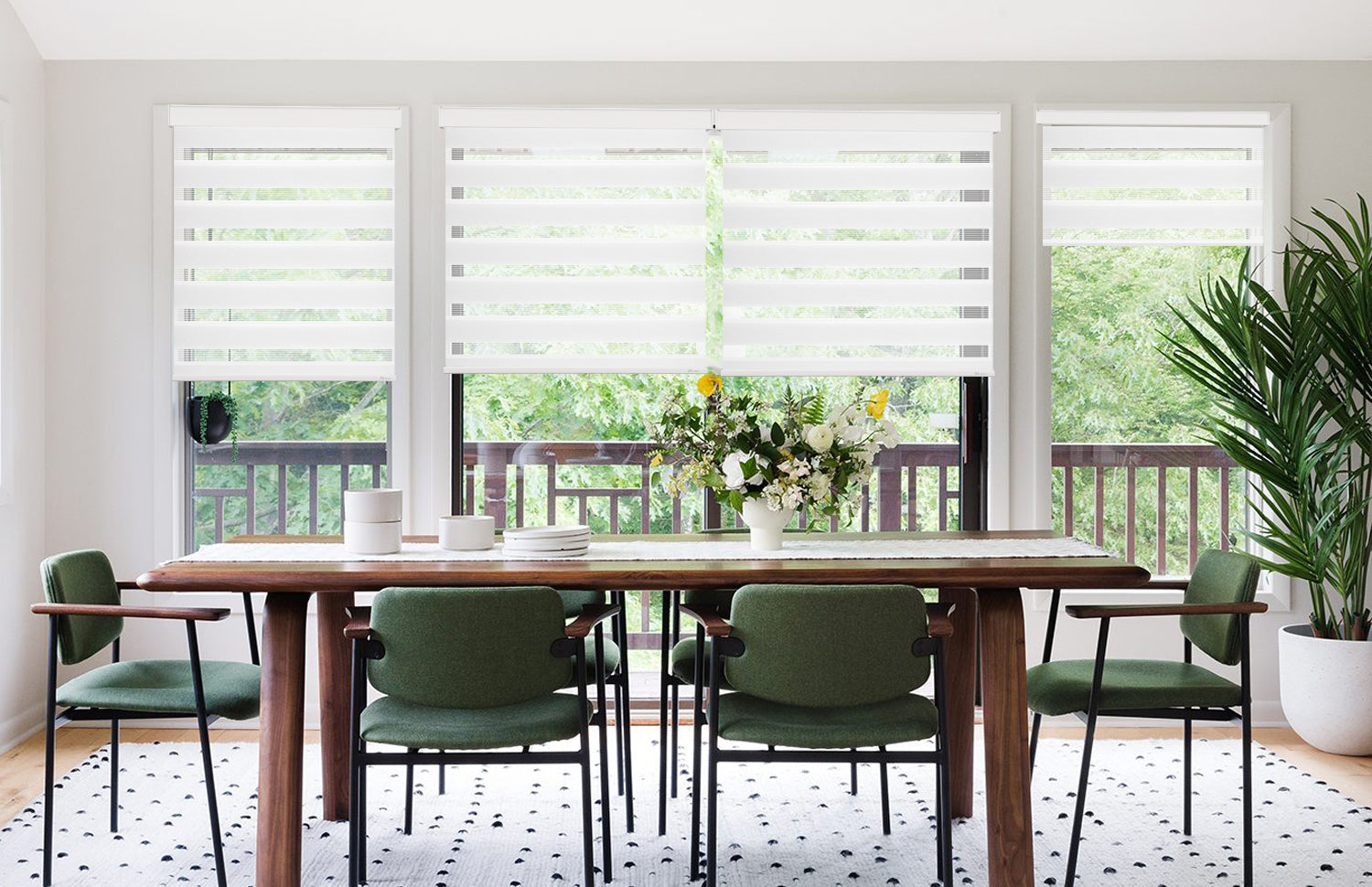 Manual vs. Electric Shades: Find the Perfect Fit for Your Home and Lifestyle