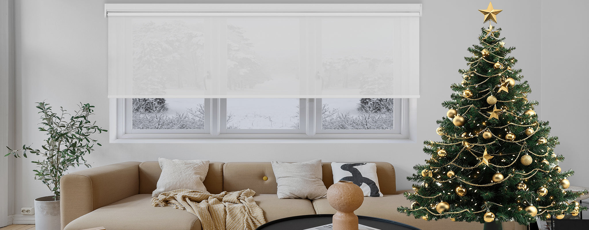 Transform Your Holiday Décor: How Smart Window Shades Add Magic to Your Christmas Home